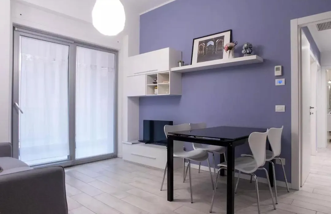 Modern Apartment In Milan-1